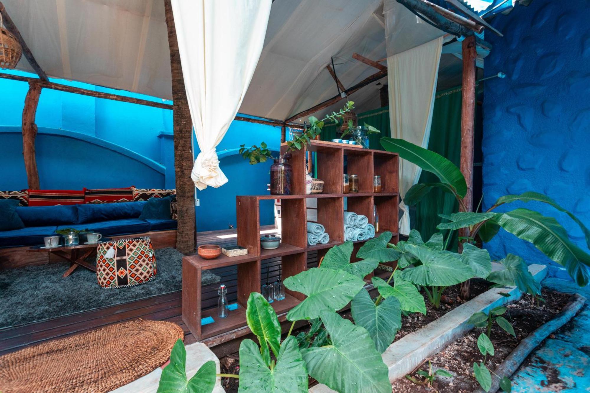 B4 Boutique Hotel Paje Bagian luar foto