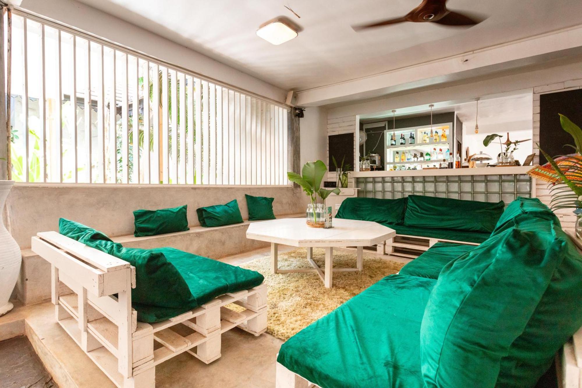 B4 Boutique Hotel Paje Bagian luar foto